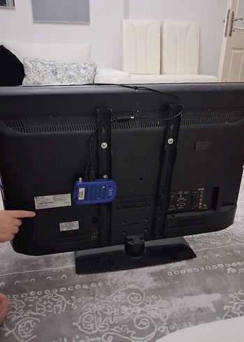 Siyah LG Monitörlg 32ld450 za televizyon - Görsel 2