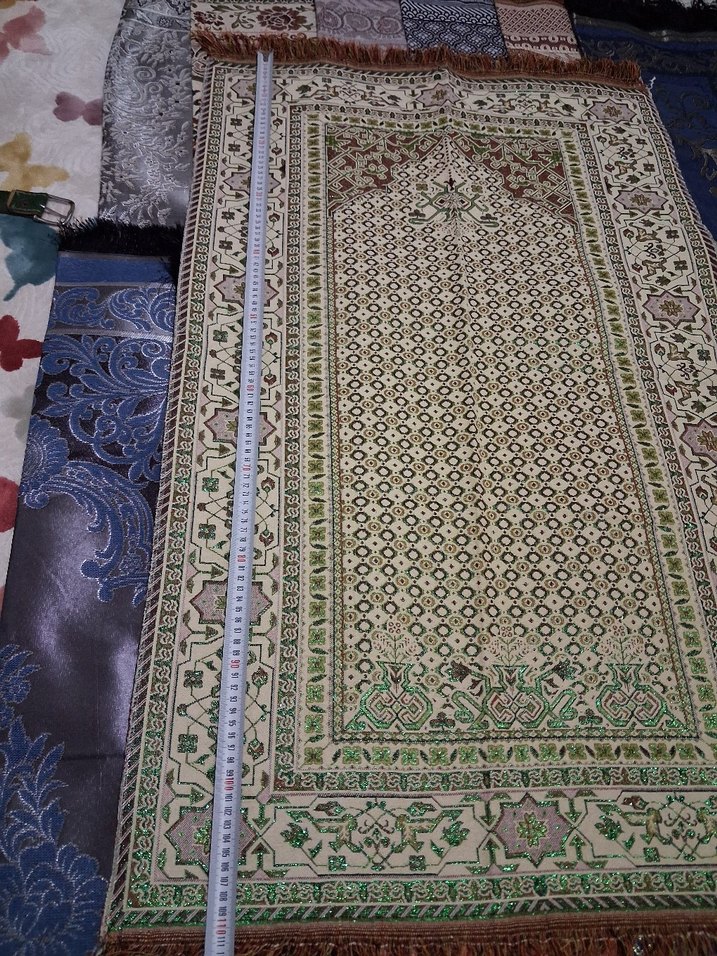 Çok Renkli Desenli Geleneksel Halı seccade - Görsel 3