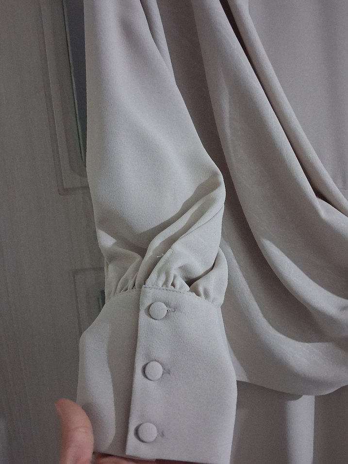 Bej Drapeli Uzun Kadın Elbise - Görsel 4