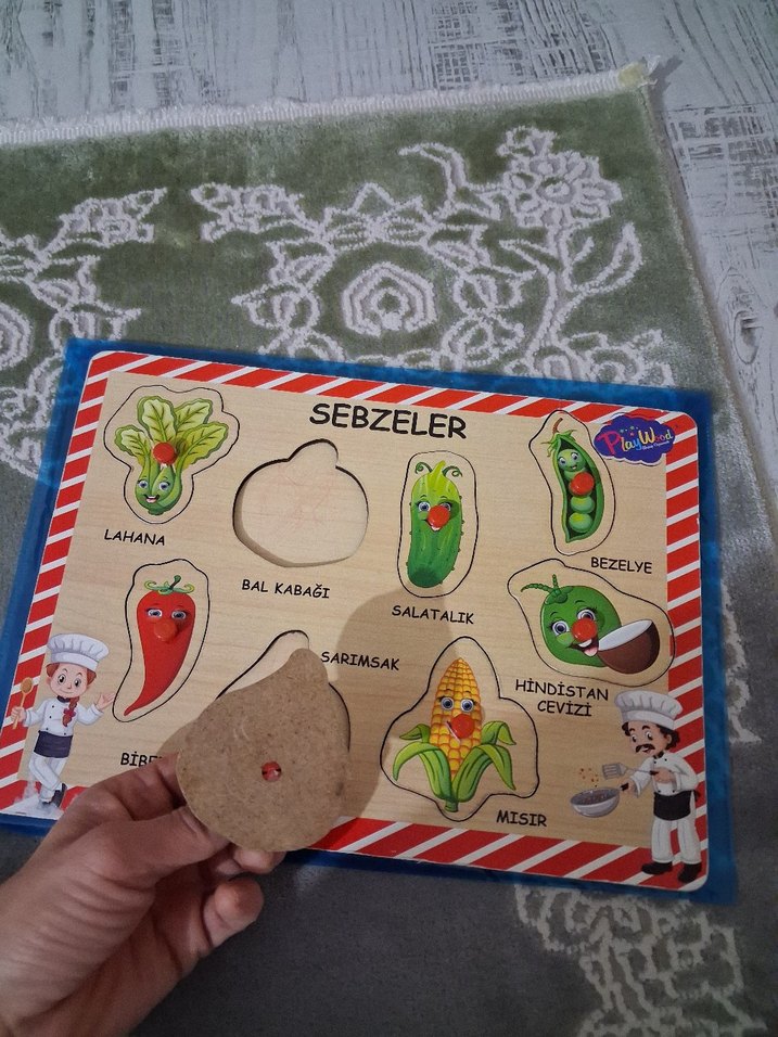 Sebzeler Temalı Ahşap Eğitici Puzzle - Görsel 2