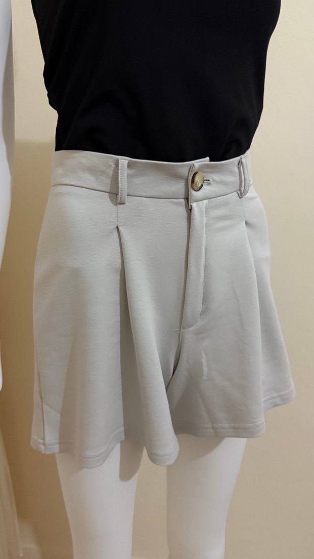 Kadın Gri Yüksek Bel Mini Şort - Görsel 3