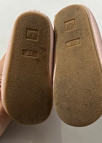 H&M Pembe Fırfırlı Kız Babet Ayakkabı