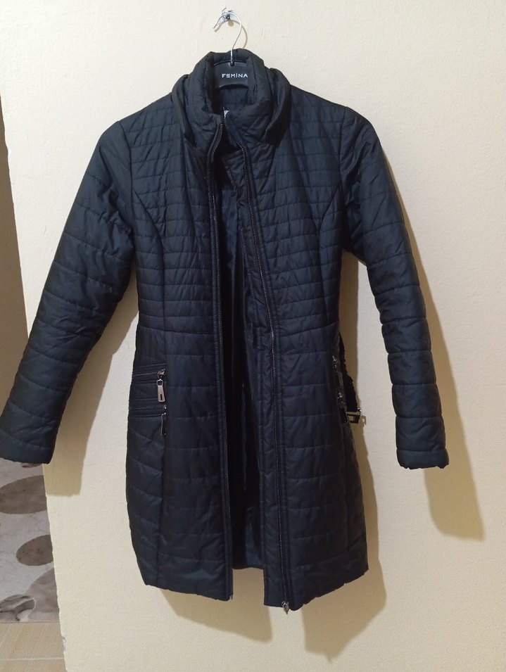 Kürk Detaylı Siyah Kadın Kışlık Mont - Görsel 5