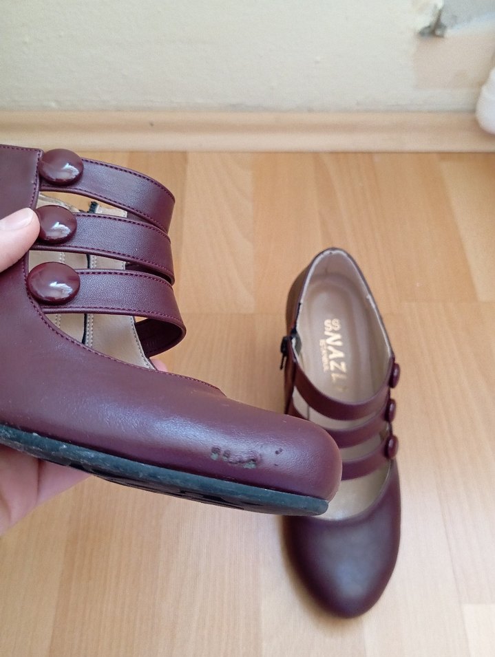 Bordo Vintage Tokalı Kadın Topuklu Ayakkabı - Görsel 4