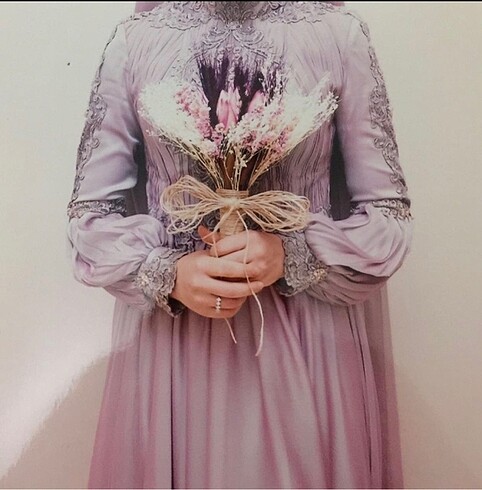 Nişan elbisesi