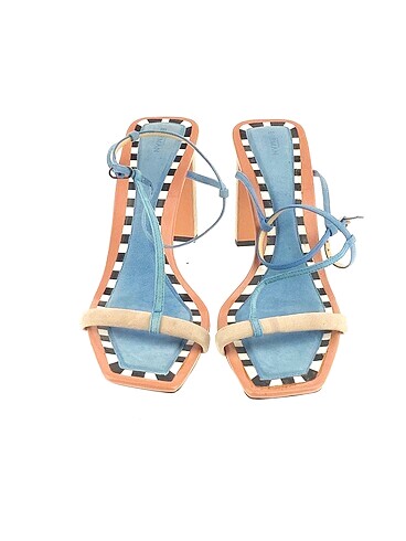 40 Beden Alexandre Birman Sandalet %70 İndirimli.