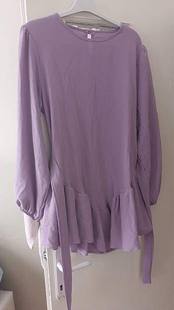 Lila tunik