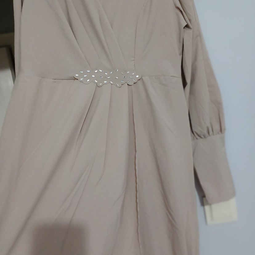 Bej Uzun Kollu Drapeli Abiye Elbise - Görsel 3