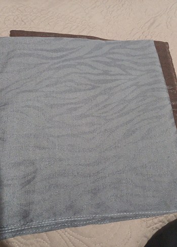 Pamuklu kare eşarp - Görsel 3