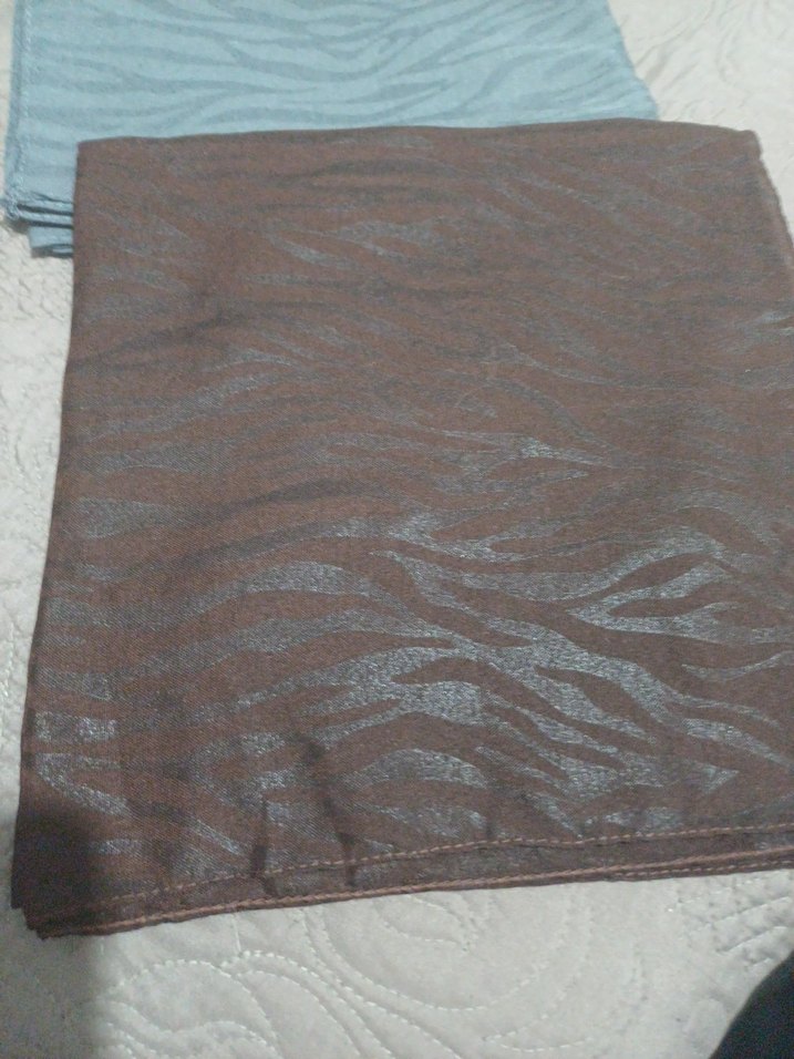 Pamuklu kare eşarp - Görsel 2