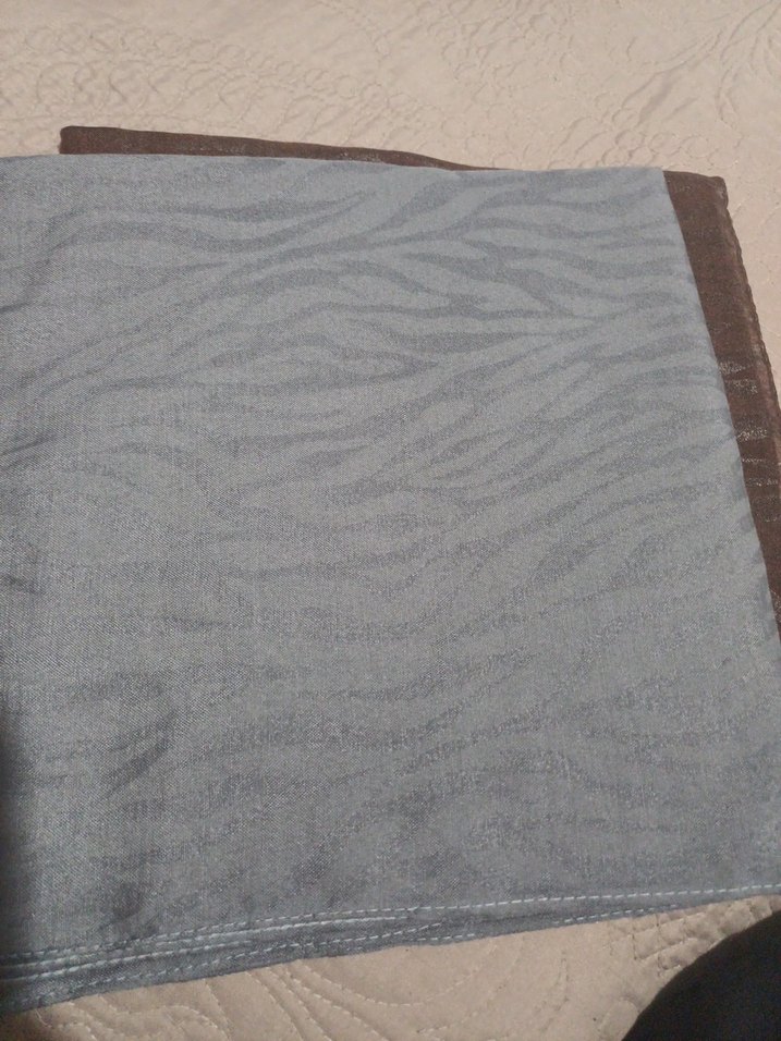 Pamuklu kare eşarp - Görsel 3