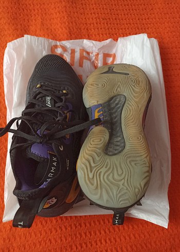 Mor Detaylı Bağcıklı Basketbol Ayakkabısı - Görsel 4