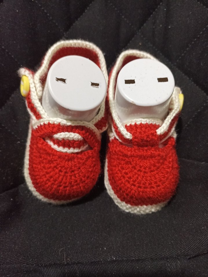 Kız Çocuk Kırmızı Örgü Bot - Görsel 2