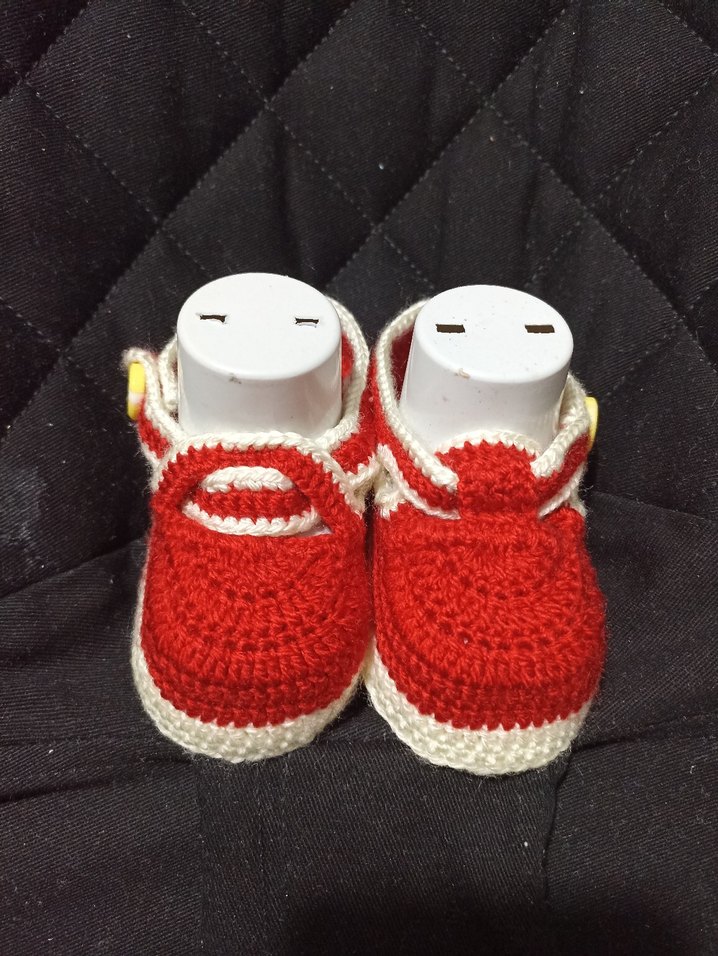 Kız Çocuk Kırmızı Örgü Bot - Görsel 4