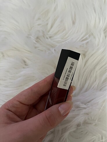  Beden maybelline matte lıquıd 37 ruj