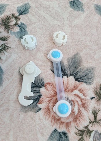 Çocuklar için Güvenlik Kilitleri ve Koruyucuları - Görsel 10