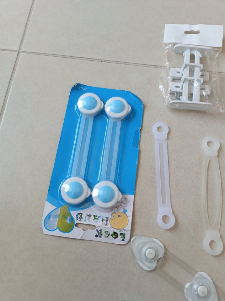 Çocuklar için Güvenlik Kilitleri ve Koruyucuları - Görsel 2