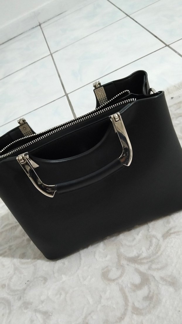 Kadın Siyah Deri Tokalı Çanta - Görsel 5