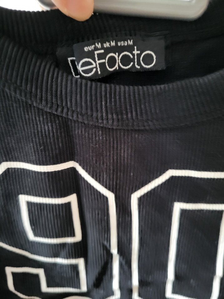 Siyah Baskılı Spor Crop Atlet - Görsel 2