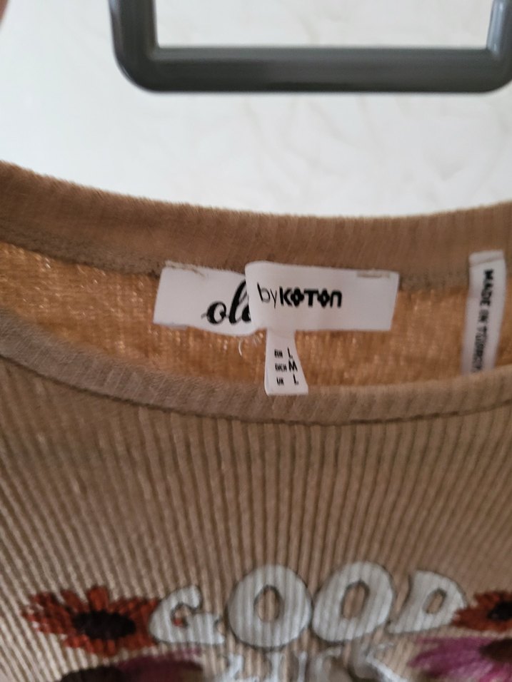 Bohem Tarz Kısa Kollu Örme Kadın Tişört - Görsel 2