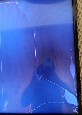 Sadece Ekran kırık Vestel Smart televizyon - Görsel 2