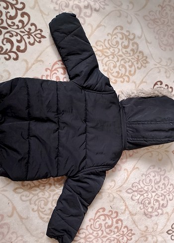 Kürklü Kapüşonlu Siyah Erkek Çocuk Mont - Görsel 2