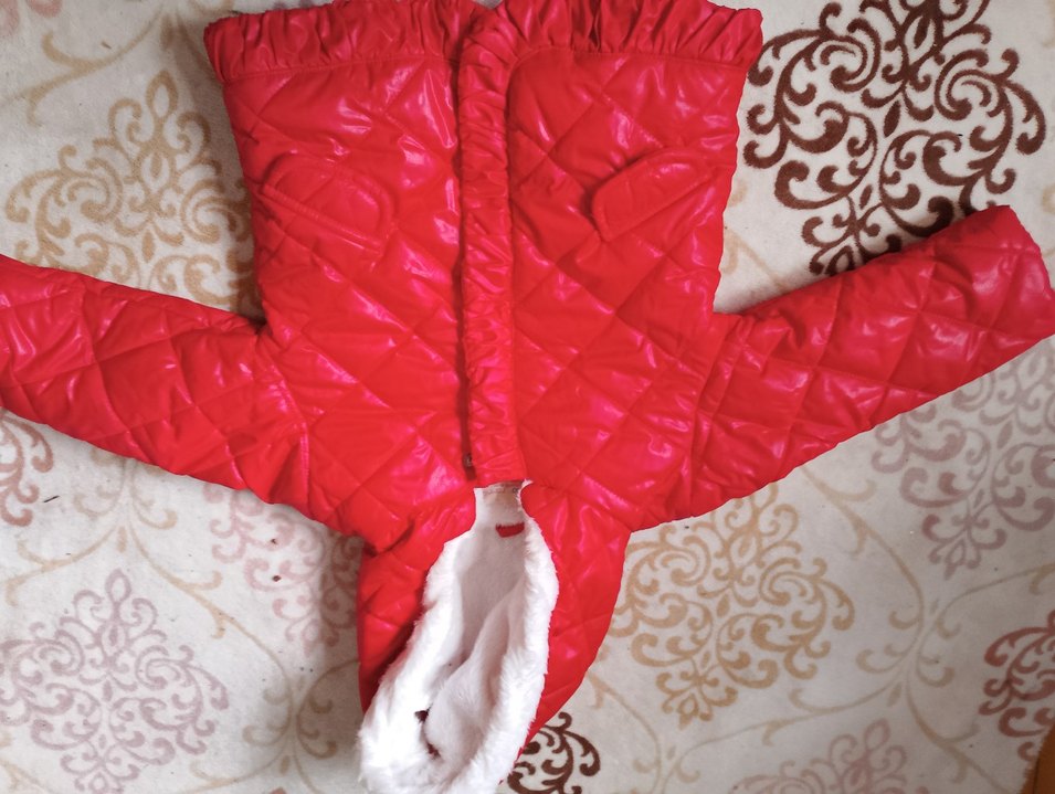 Kızlar için Beyaz Kapüşonlu Kürklü Mont - Görsel 3