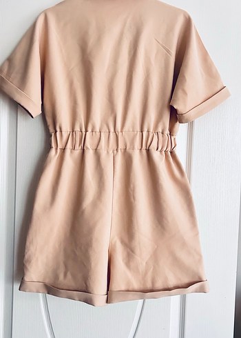 Bej Düğmeli Kısa Tulum - Görsel 4