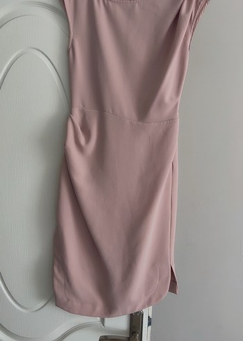 Pembe V Yakalı Midi Drapeli Elbise