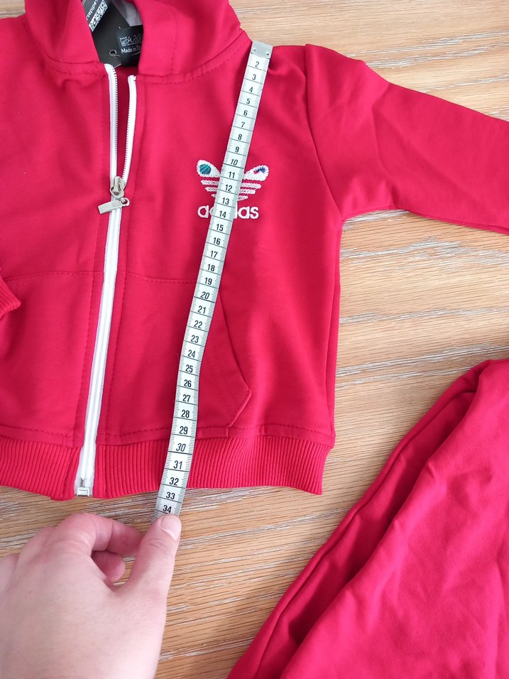 Kız Çocuk Kırmızı Kapüşonlu Adidas Eşofman Takımı - Görsel 4