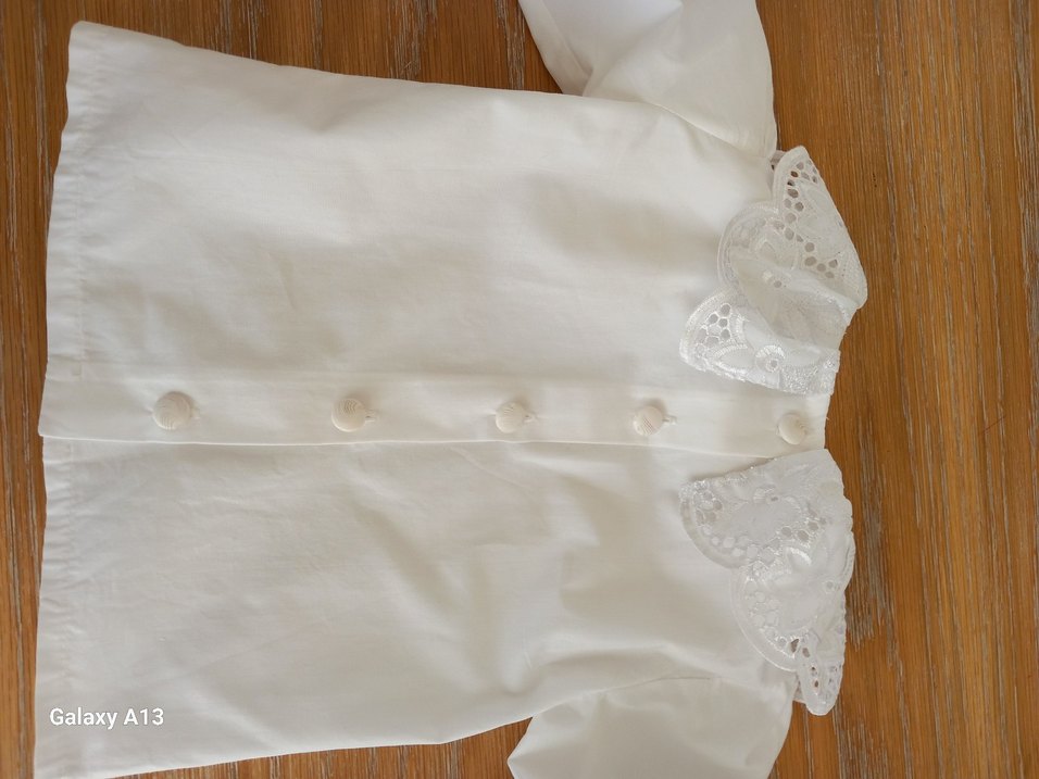 Dantel Yakalı Beyaz Kız Gömleği - Görsel 3