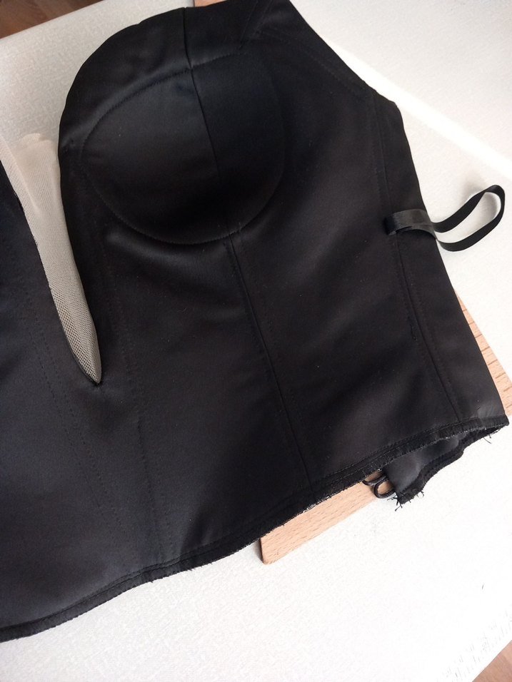 Büstiyer - Görsel 2