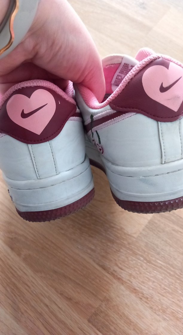 Nike cherry - Görsel 5