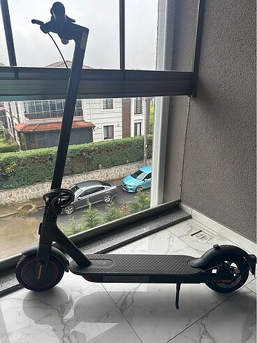 Xiaomi XIAOMI Mi Pro 2 Elektrikli Scooter Siyah