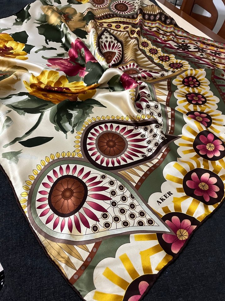 Aker ipek eşarp - Görsel 2