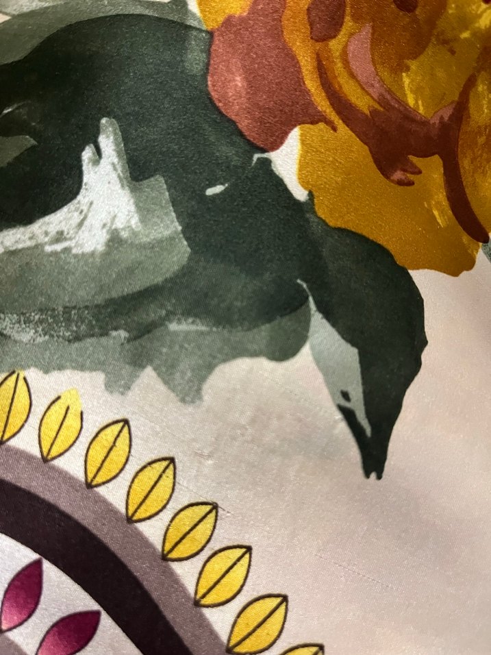 Aker ipek eşarp - Görsel 5