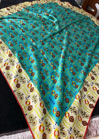 Aker ipek eşarp - Görsel 3