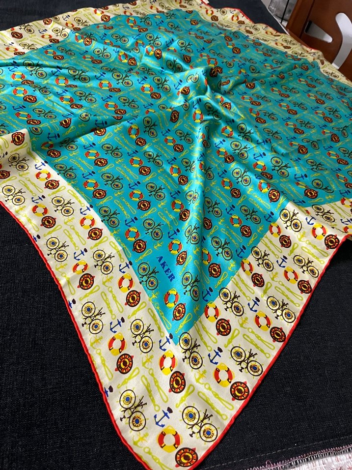 Aker ipek eşarp - Görsel 2