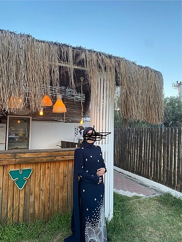 Tesettür abiye pelerinli satılık şalıyla