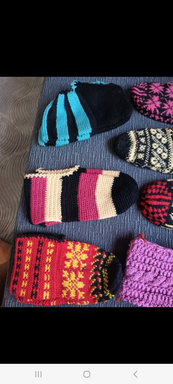 Renkli Desenli Örgü Kadın Ev patigi - Görsel 3