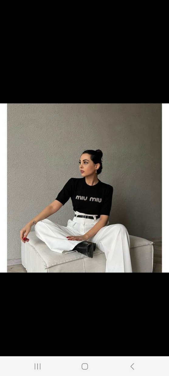 Siyah Mini Payetli Miu Miu Tişört - Görsel 3