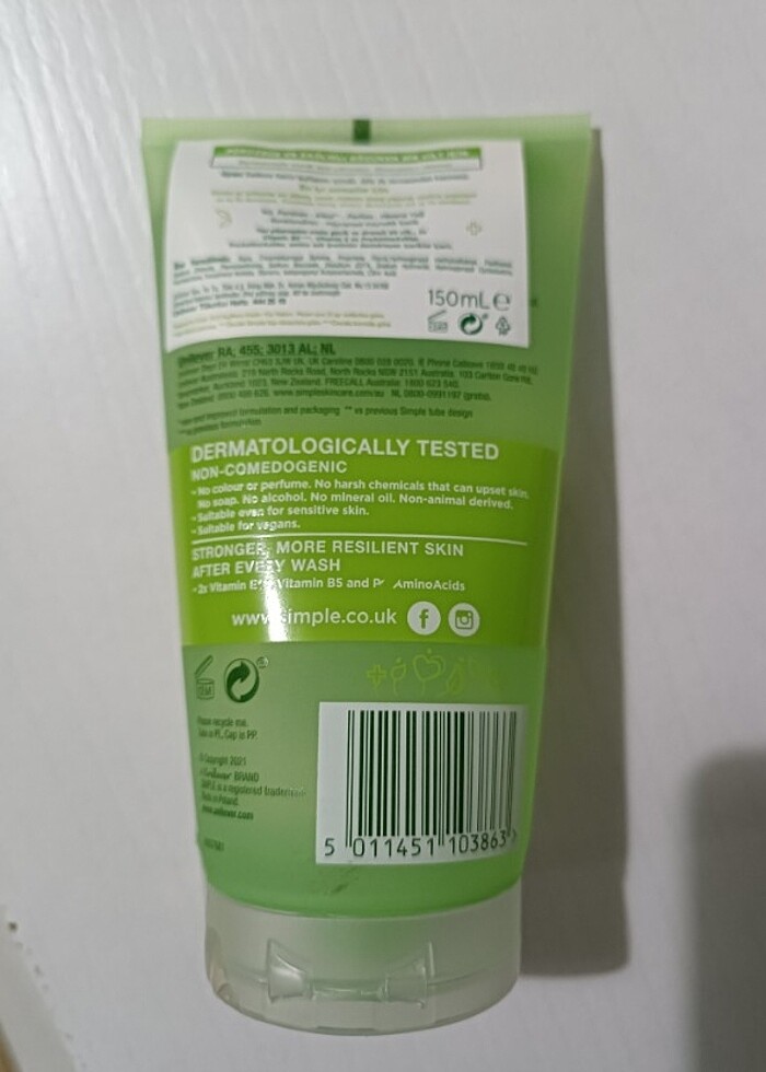 Simple ferahlatıcı yüz temizleme jeli 150 ml - Görsel 4