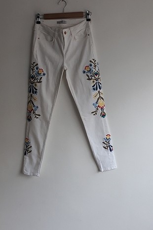 Çiçek desenli Pantalon