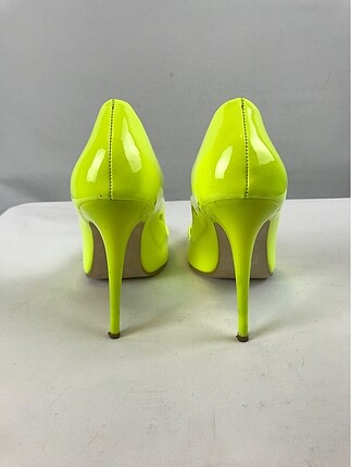38 Beden sarı Renk Sarı Stiletto