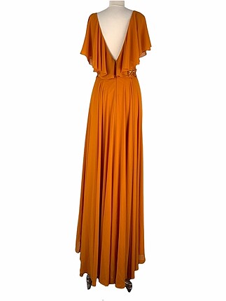 m Beden turuncu Renk Yırtmaç detaylı elbise