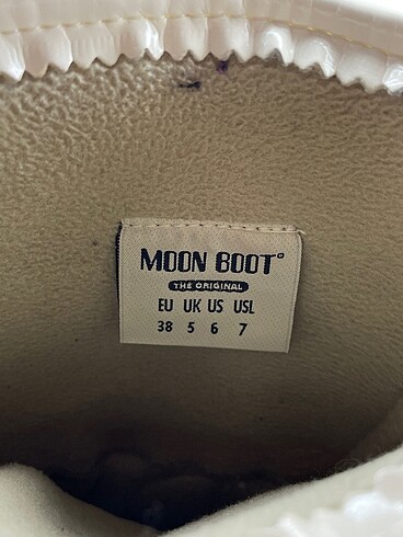 38 Beden beyaz Renk Moon Boot Bot %70 İndirimli.