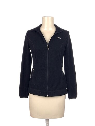Decathlon Spor Dış Giyim %70 İndirimli.