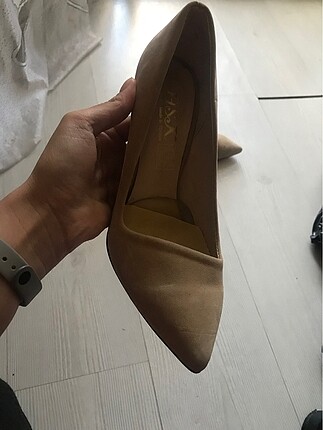 38 Beden Ten rengi stiletto