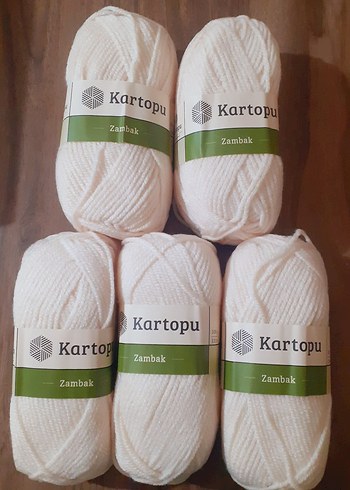 Kartopu Zambak Krem Rengi El Örgü İpi