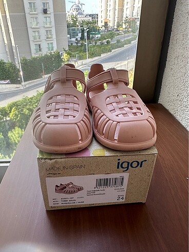 Igor toby solid nude 24 numara